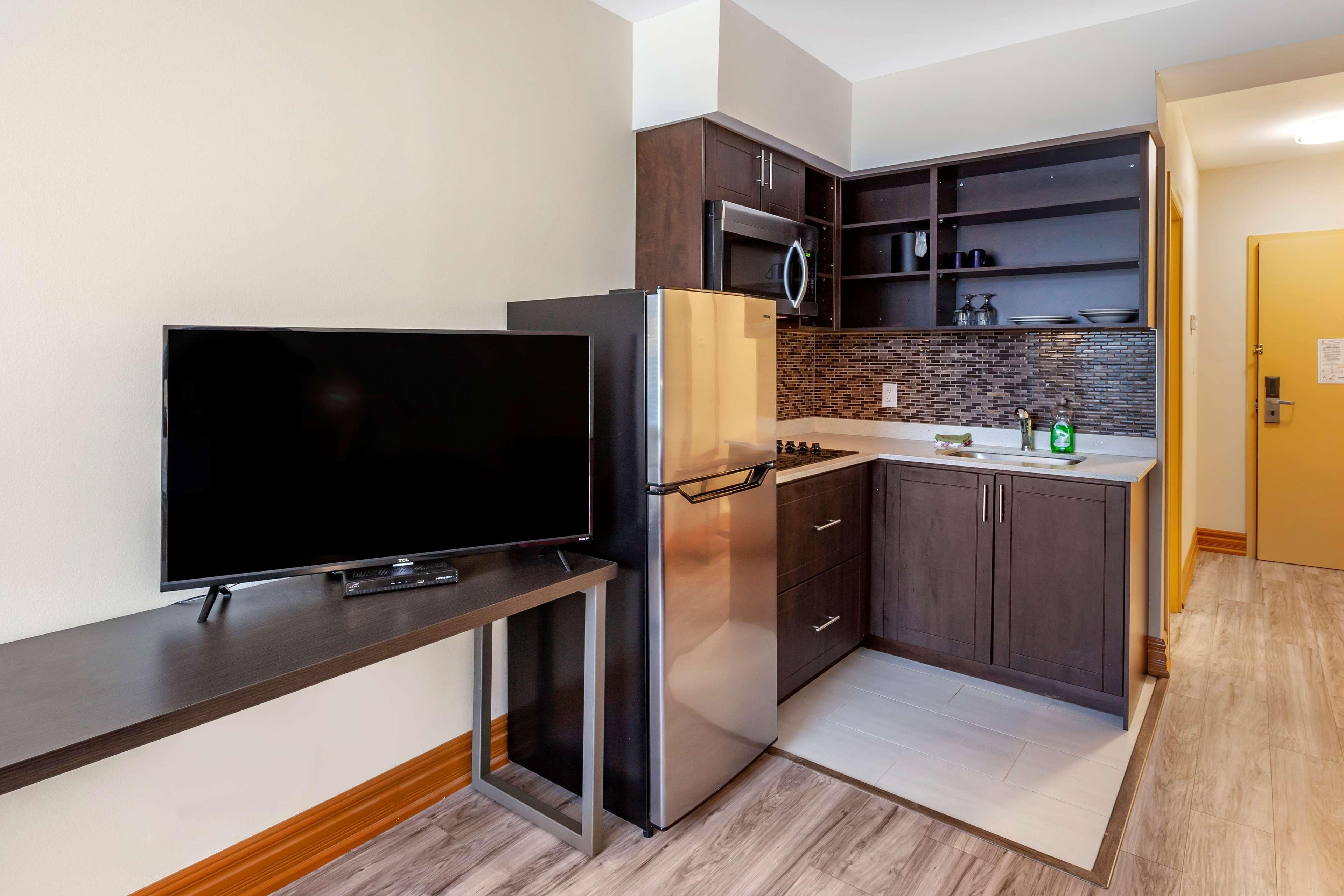 Surestay Plus Hotel By Best Western Kincardine Bagian luar foto