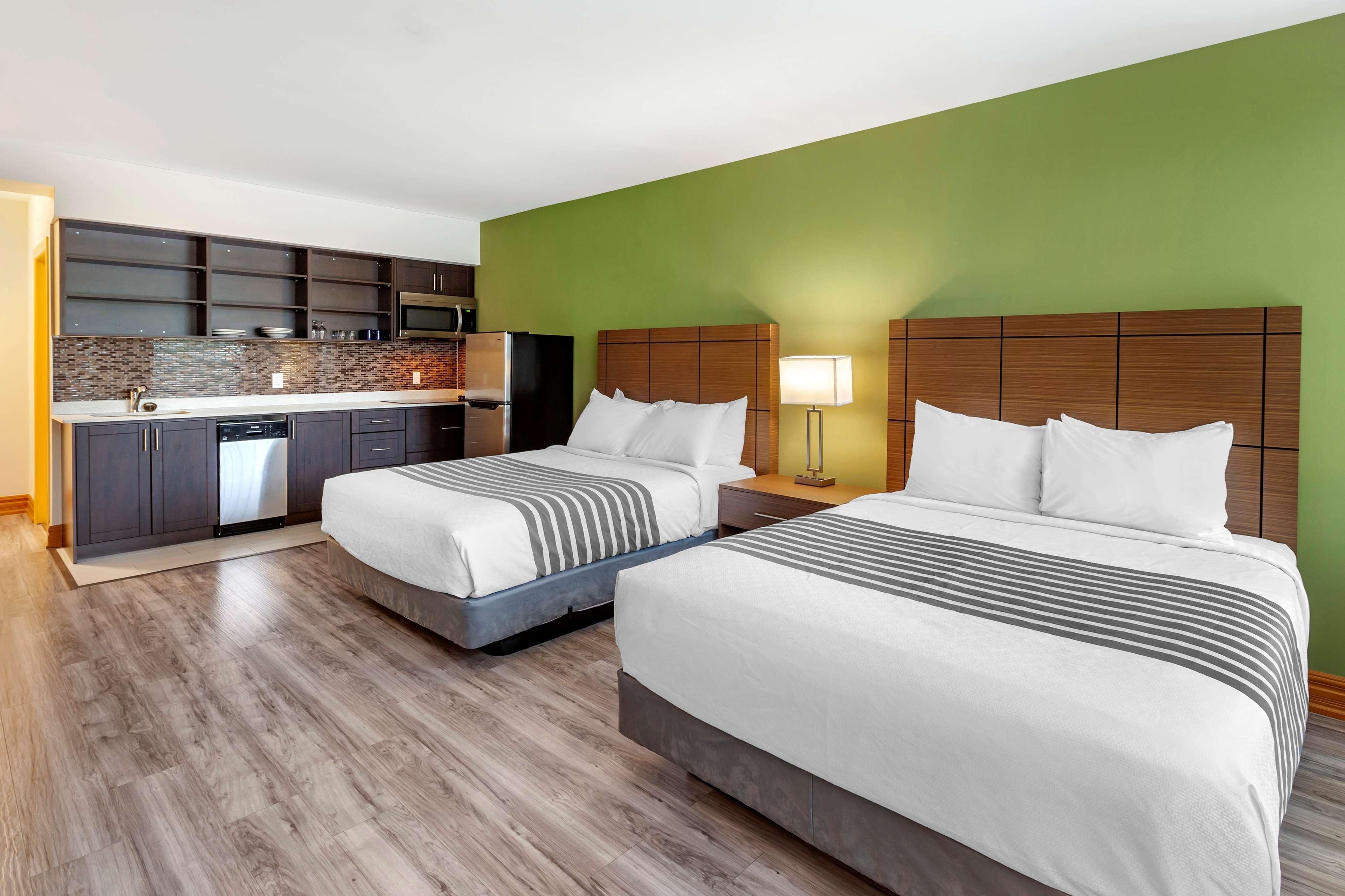 Surestay Plus Hotel By Best Western Kincardine Bagian luar foto