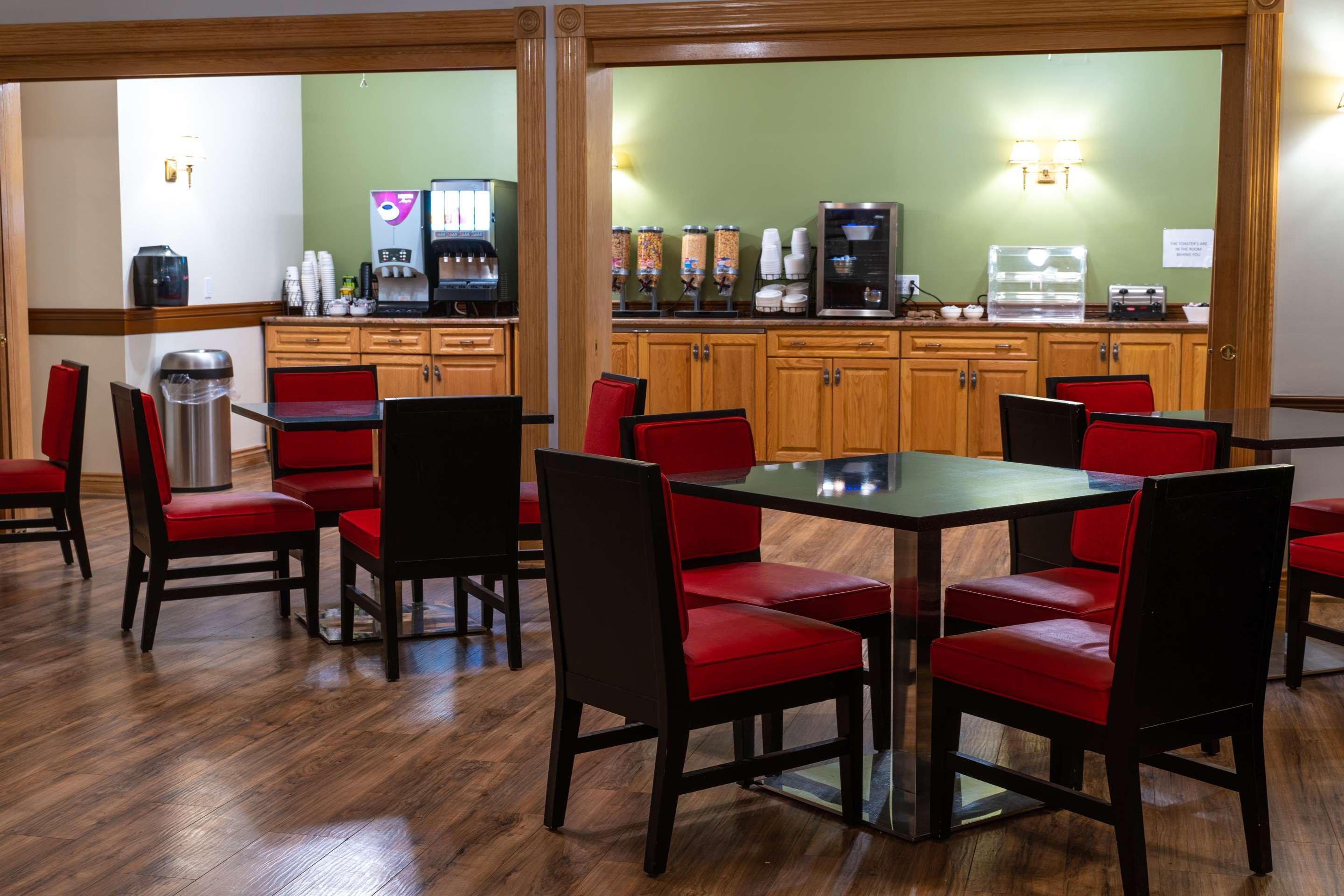 Surestay Plus Hotel By Best Western Kincardine Bagian luar foto
