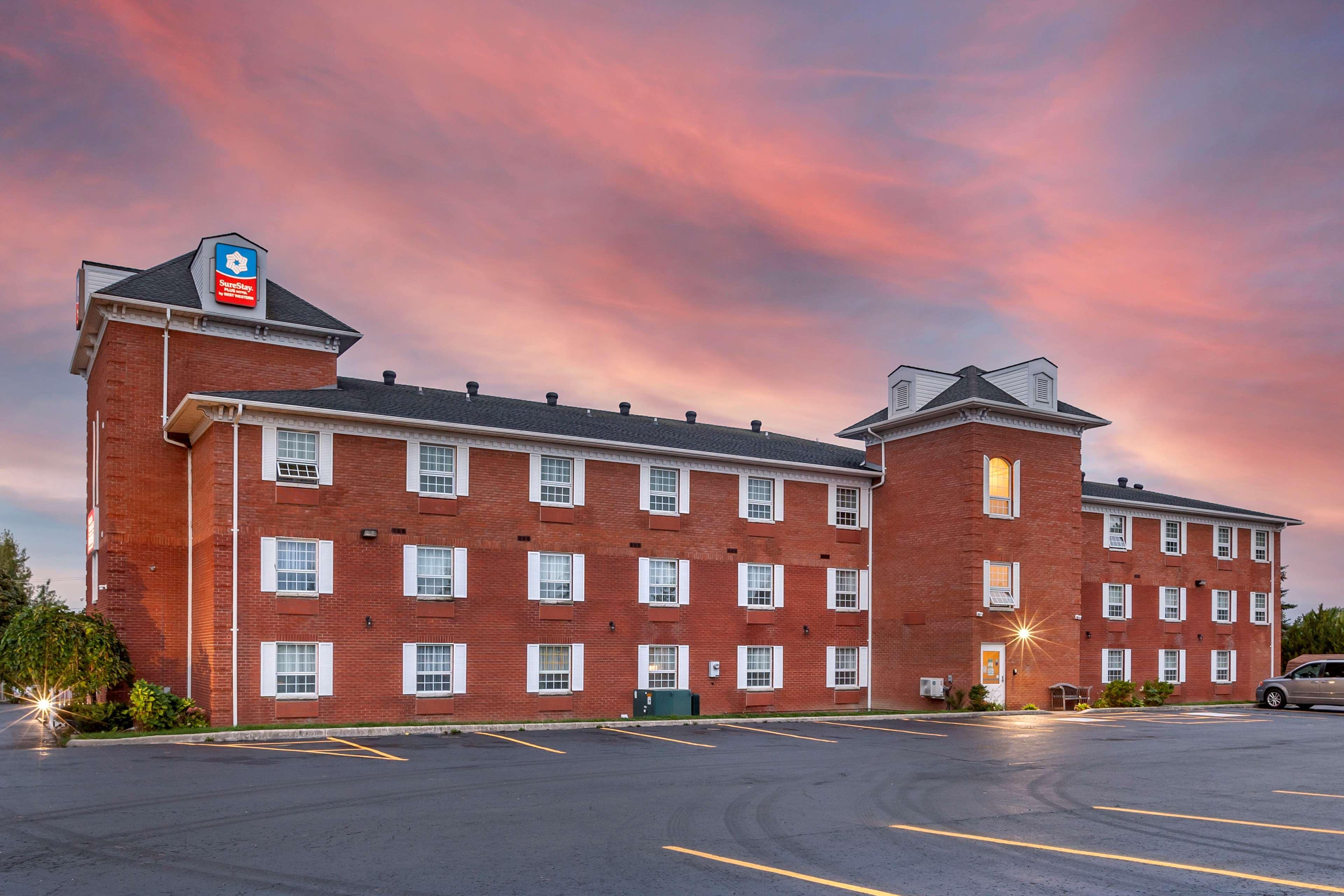 Surestay Plus Hotel By Best Western Kincardine Bagian luar foto